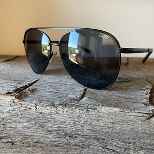 Quay Australia Vivienne Sunglasses